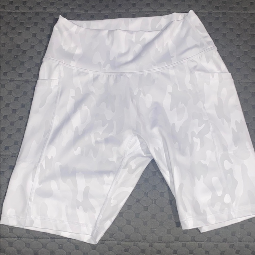 Buffbunny white camo biker shorts